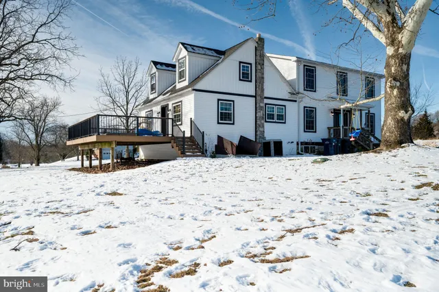 $545,000 | 1109 Upper Van Reed Road, Leesport, PA 19533