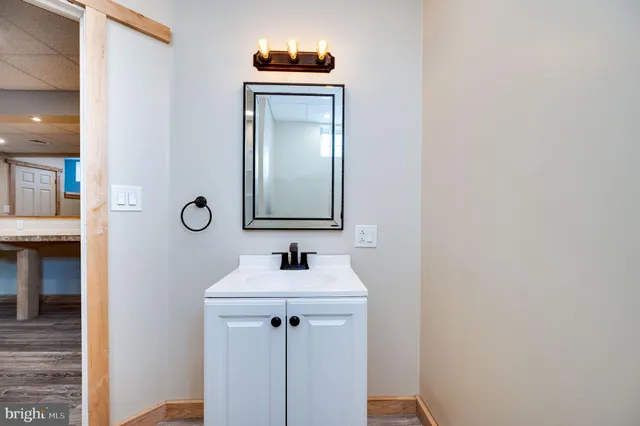 $545,000 | 1109 Upper Van Reed Road, Leesport, PA 19533