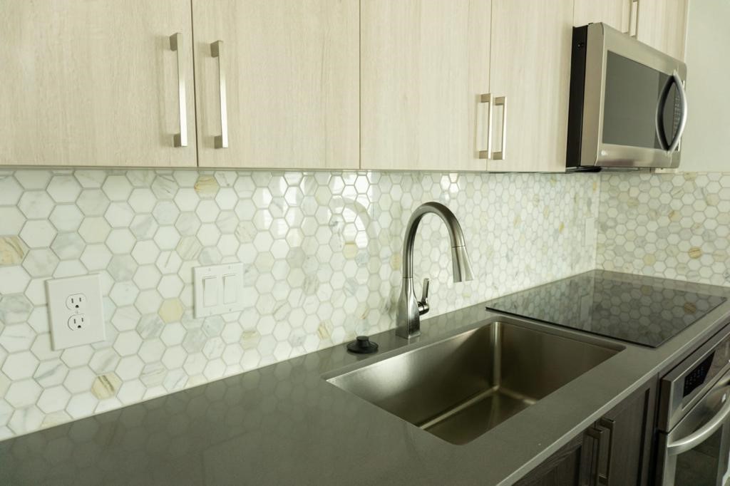 4819 Caroline Street, Unit 101 Houston, TX 77004 - Photo 10 of 21