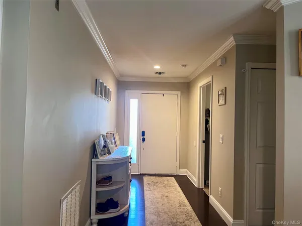 $469,000 | 35 Vista Drive, Manorville, NY 11949