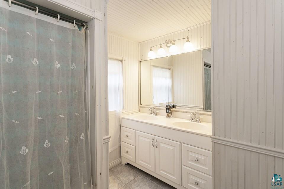 5103 Oneida Street Duluth, MN 55804 - Photo 15 of 24 Gallery Image 15