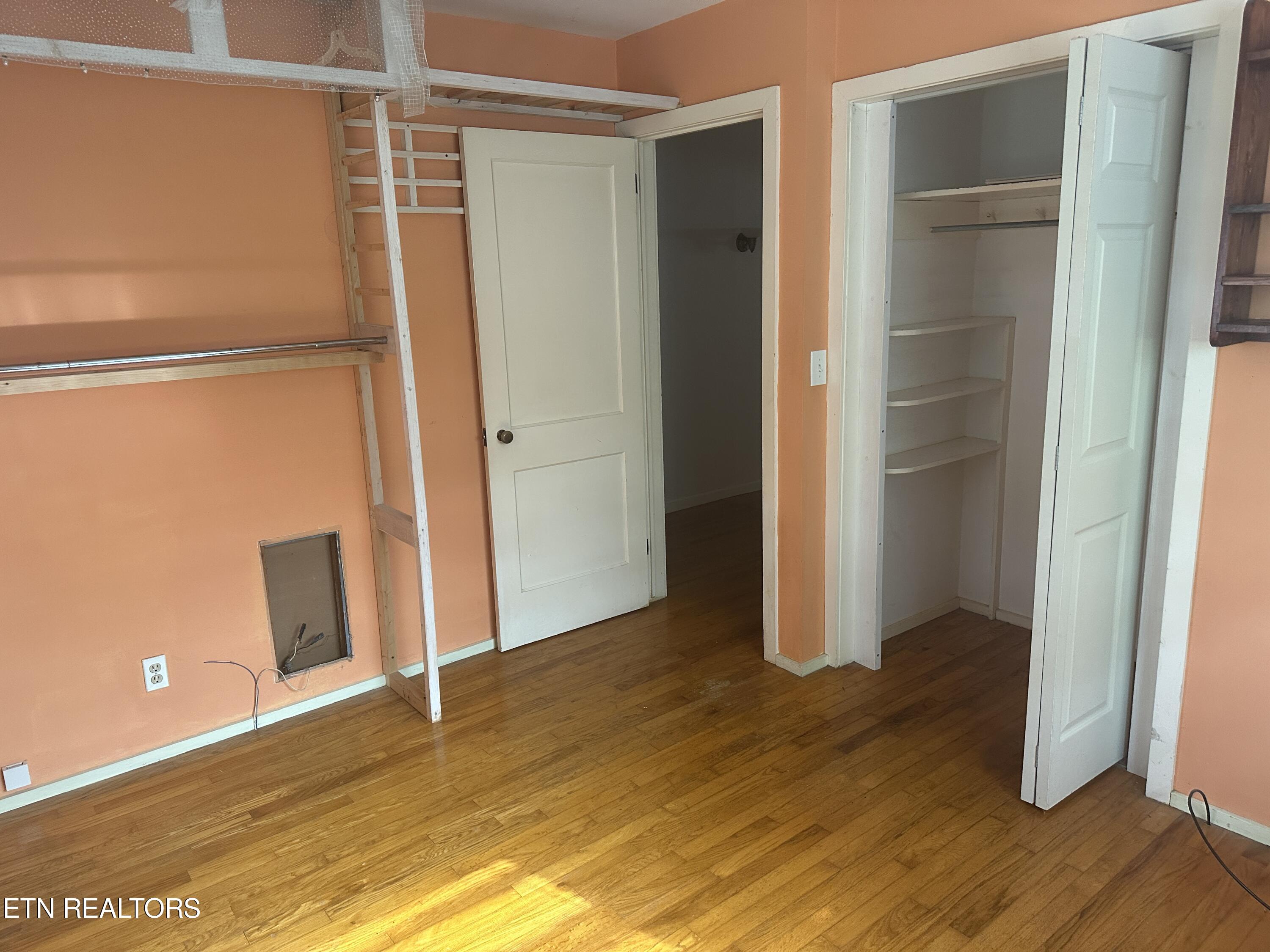 123 West Newkirk Lane Oak Ridge, TN 37830 - Photo 11 of 15 IMG_2255