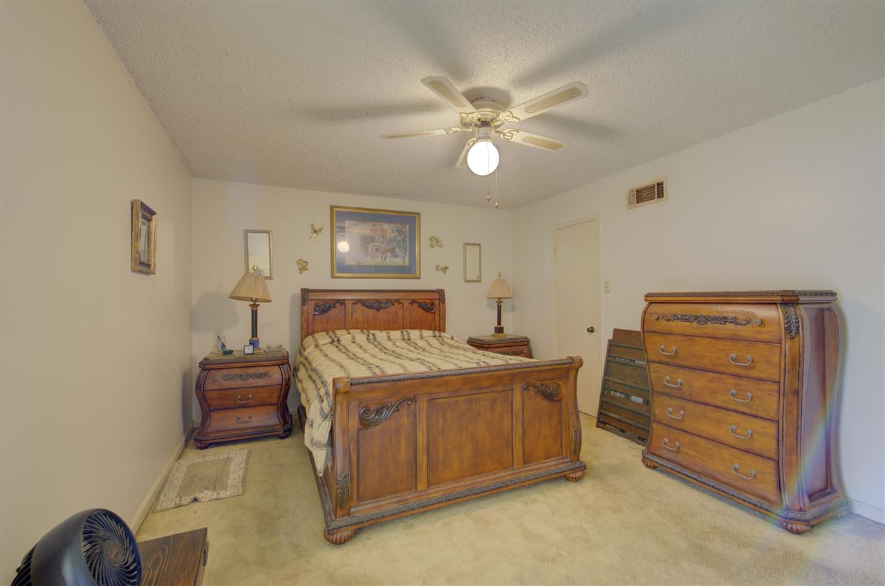 3807 Ross Road Memphis, TN 38115 - Photo 16 of 20