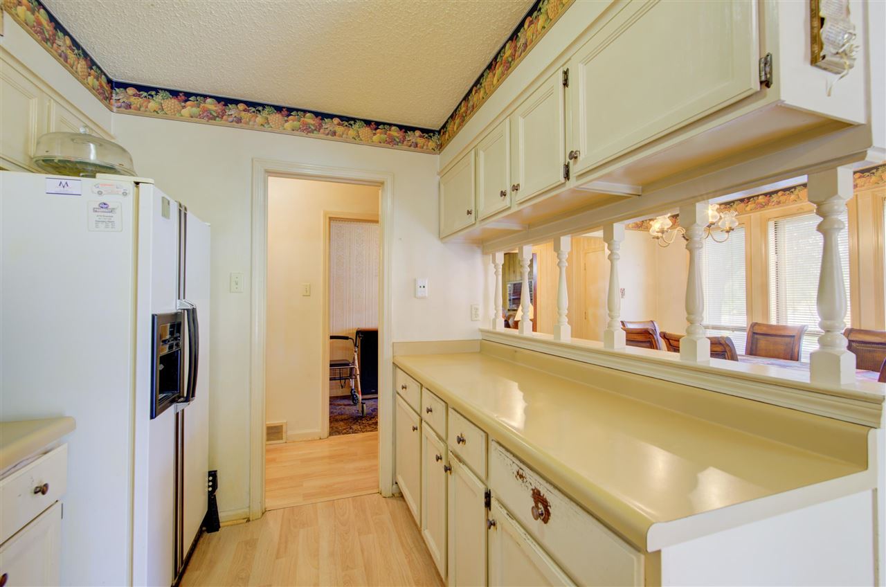 3807 Ross Road Memphis, TN 38115 - Photo 7 of 20