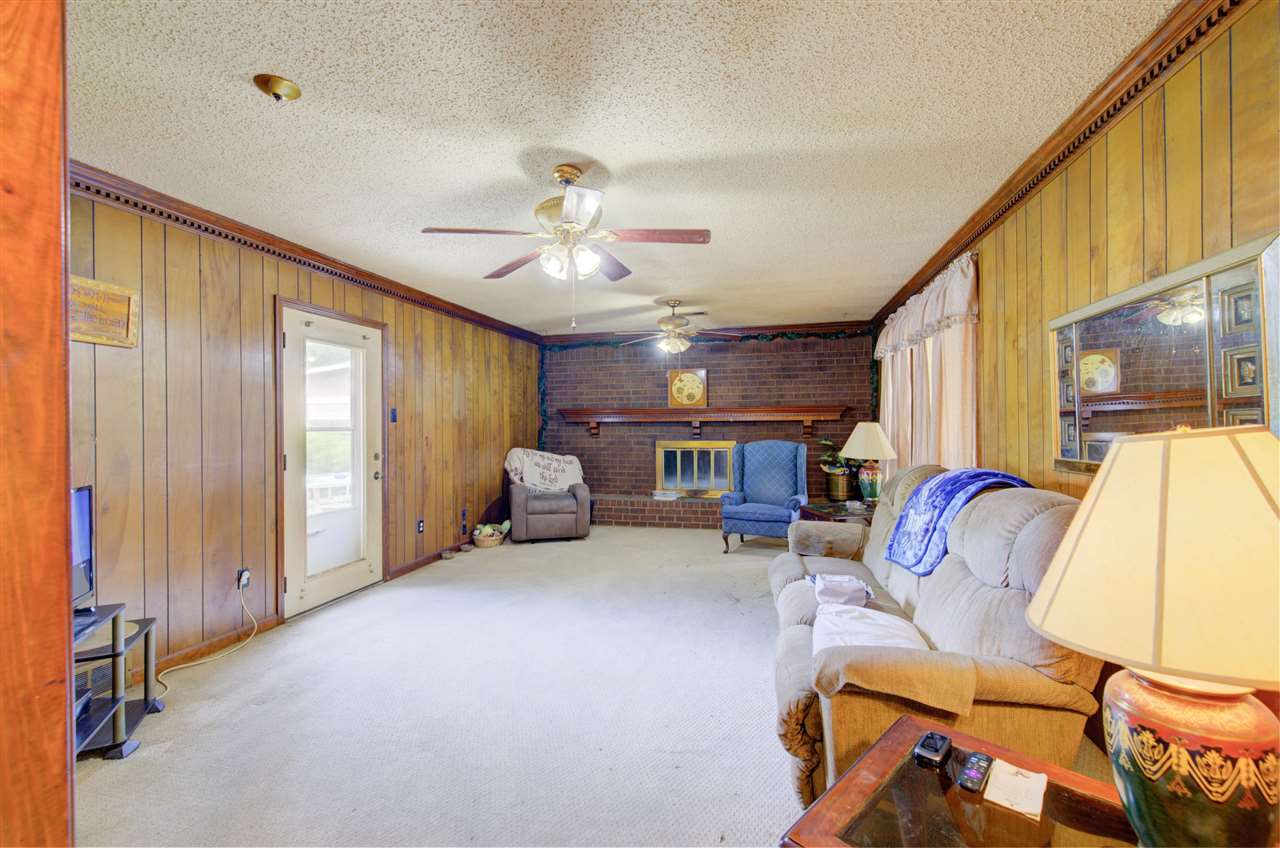 3807 Ross Road Memphis, TN 38115 - Photo 10 of 20