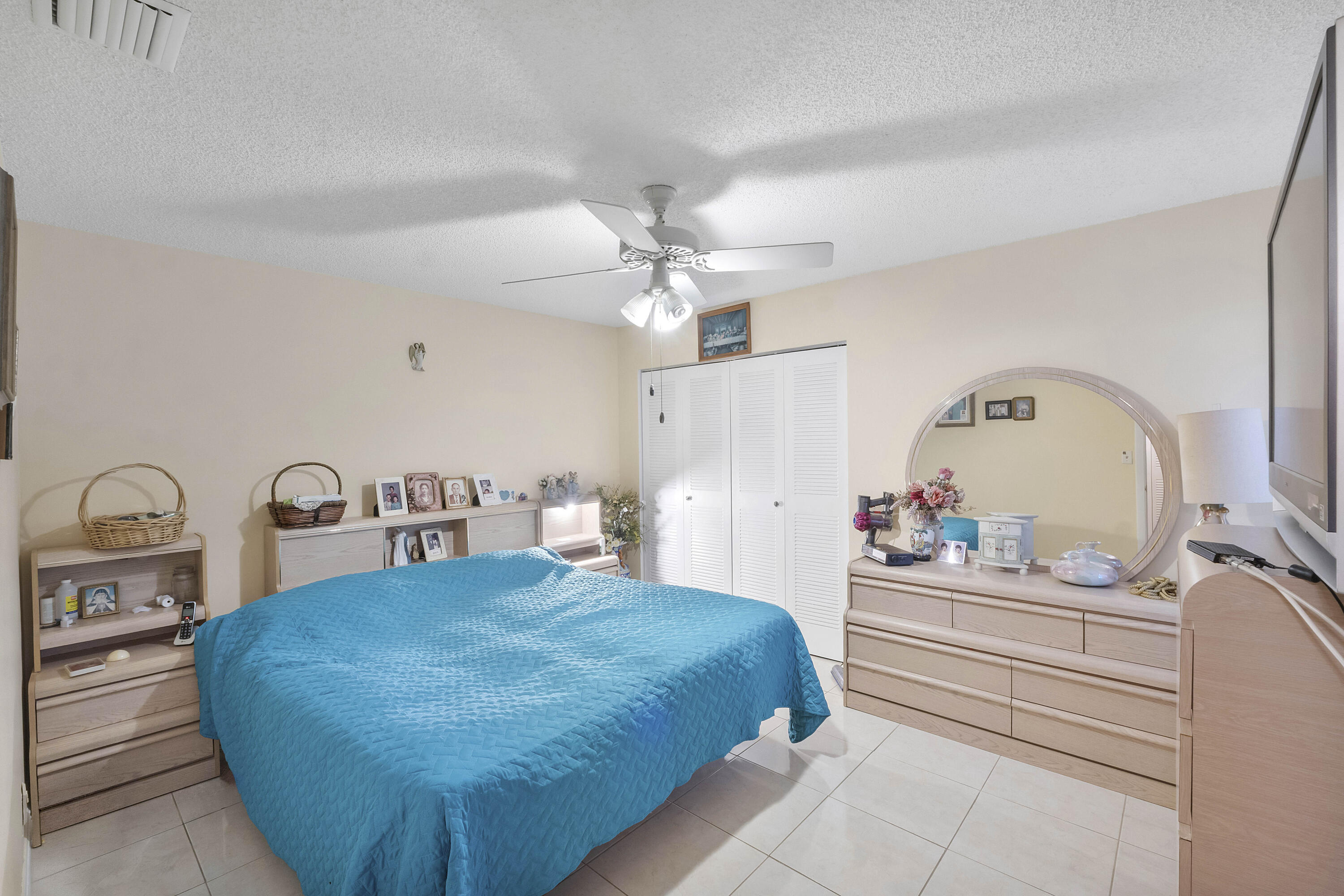 21566 Coronado Avenue Boca Raton, FL 33433 - Photo 25 of 38 21566 Coronado Ave_006