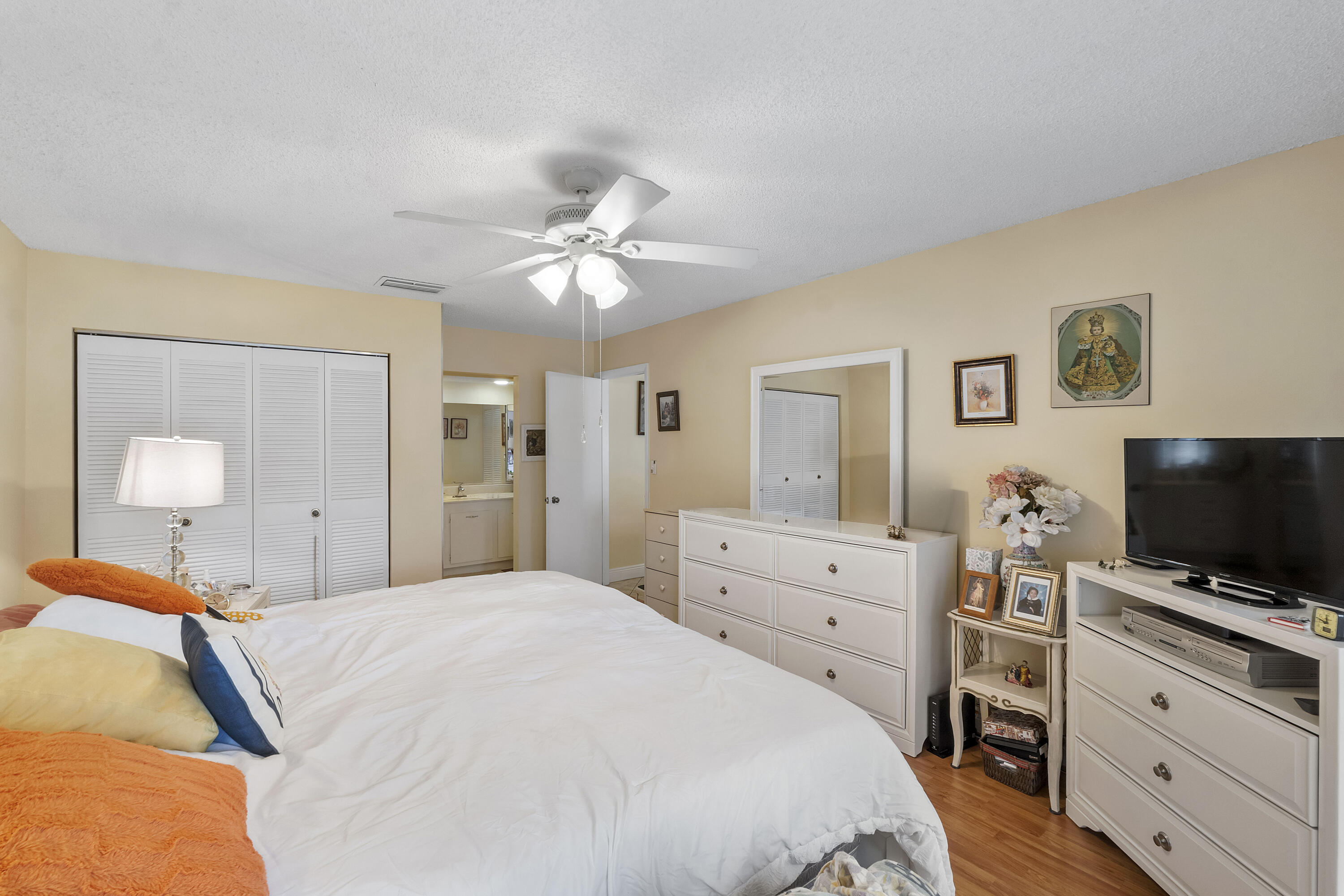21566 Coronado Avenue Boca Raton, FL 33433 - Photo 35 of 38 21566 Coronado Ave_018