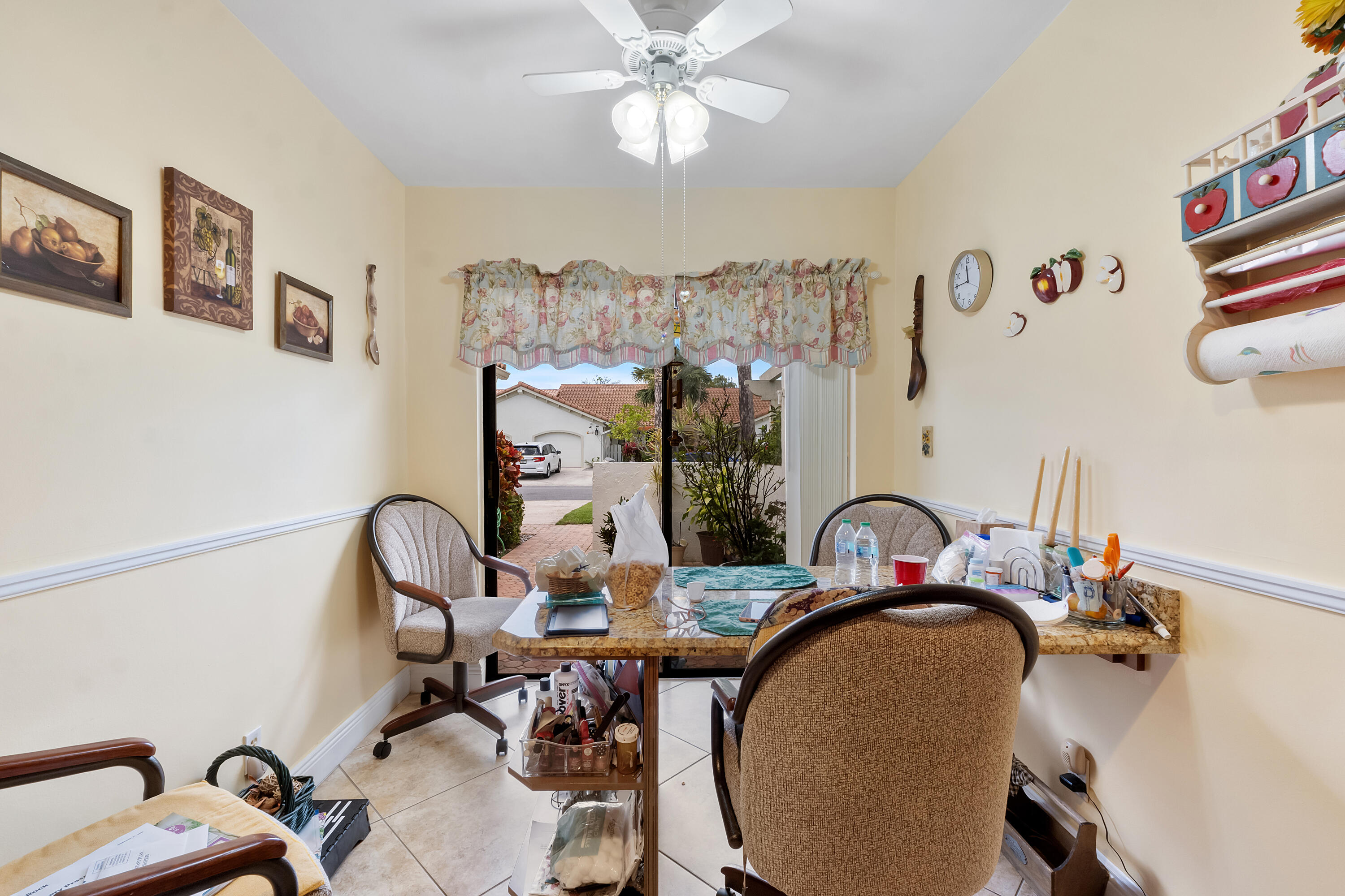 21566 Coronado Avenue Boca Raton, FL 33433 - Photo 10 of 38 21566 Coronado Ave_012