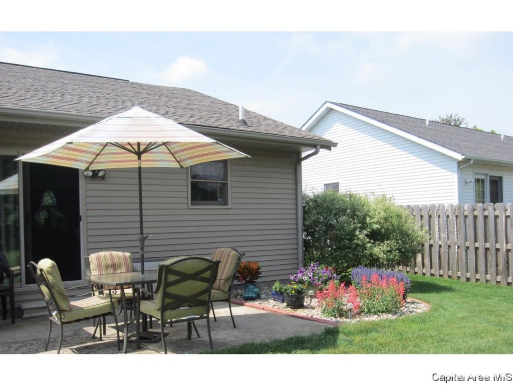 1219 Christopher Lane Springfield, IL 62712 - Photo 33 of 36