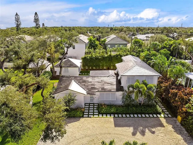 $2,250,000 | 774 Azalea Lane, Vero Beach, FL 32963
