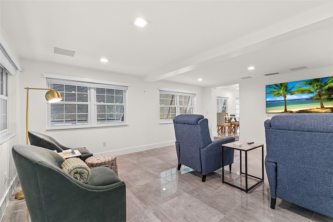 774 Azalea Lane Vero Beach, FL 32963 - Photo 8 of 34 a living room with furniture and a window