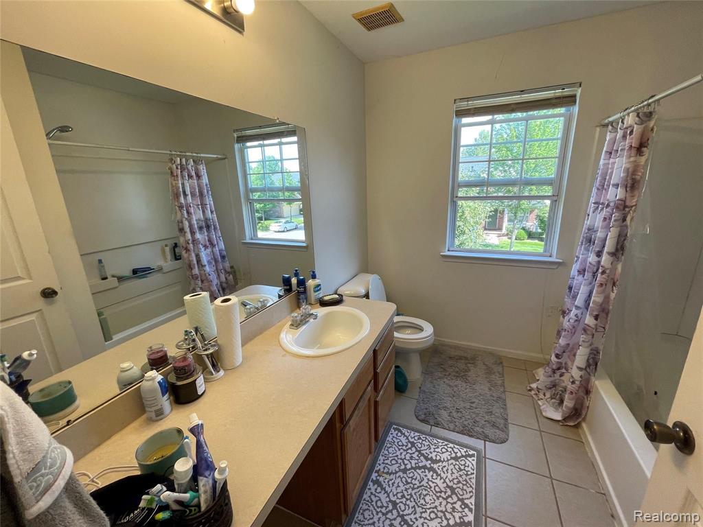 4134 Strathmore Lane Canton, MI 48188 - Photo 10 of 22