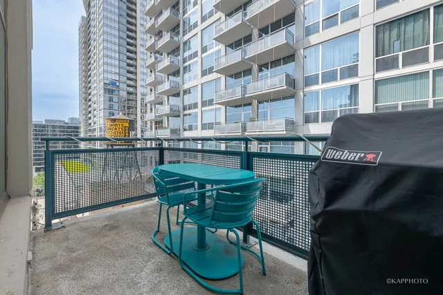 $3,250 | 125 East 13th Street, Unit 1113, Chicago, IL 60605