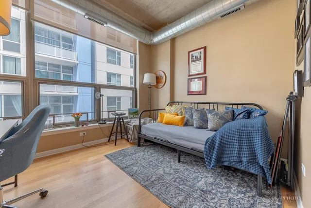 $3,250 | 125 East 13th Street, Unit 1113, Chicago, IL 60605
