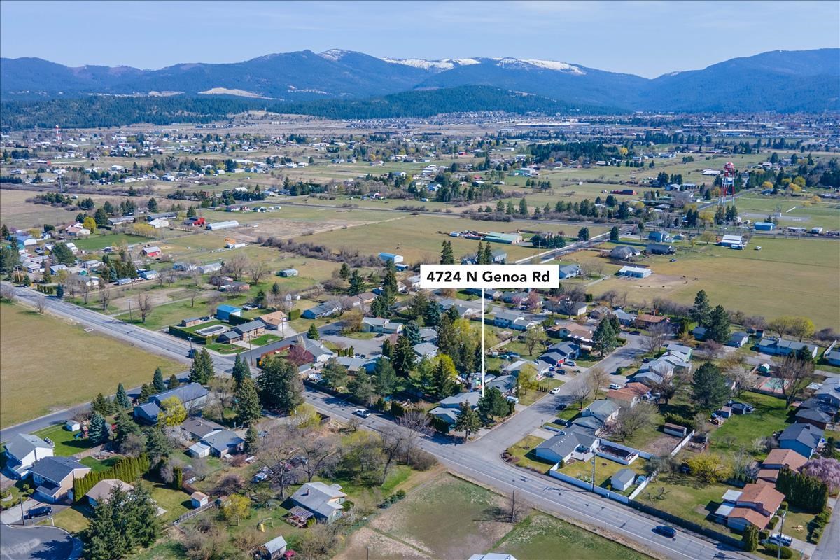 4724 North Genoa Road Otis Orchards, WA 99027 - Photo 5 of 44 Gallery Image 5