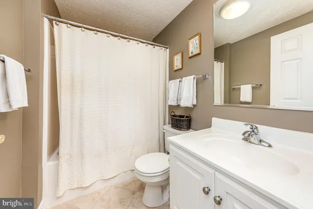 $285,000 | 100 Taylor Street, Unit 505, Colonial Beach, VA 22443