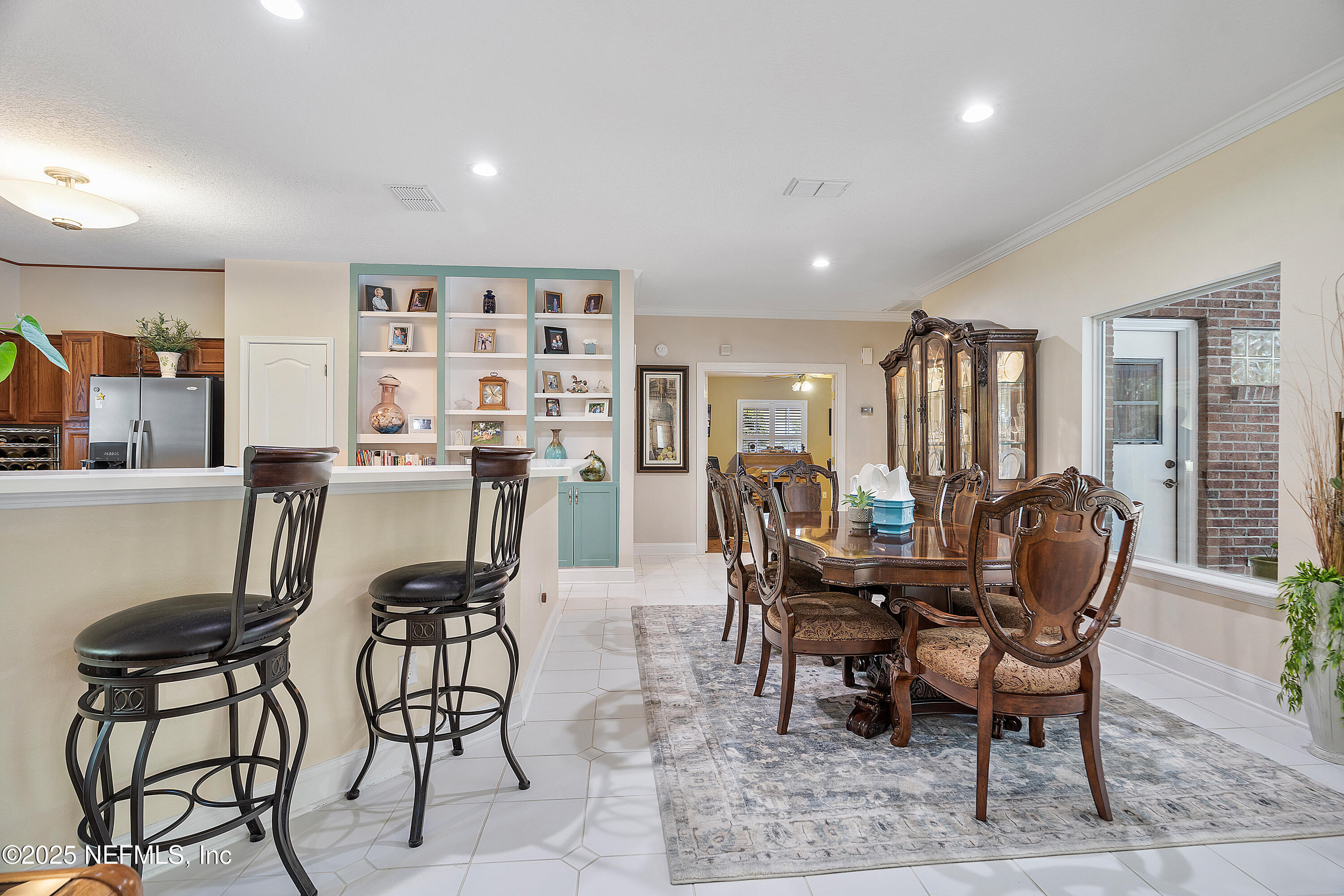 2688 Seneca Drive St. Johns, FL 32259 - Photo 19 of 62 a view of a dining room with furniture