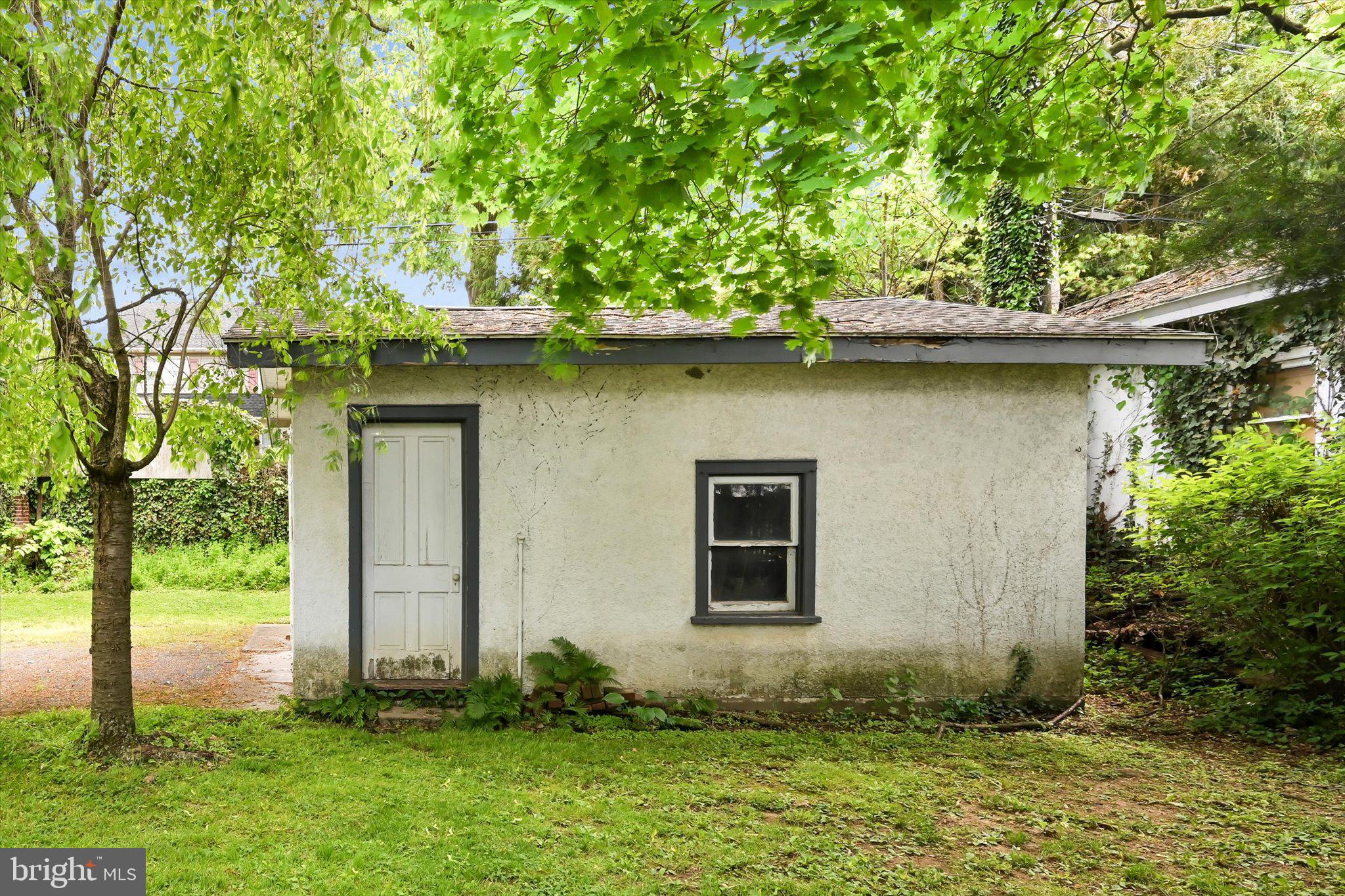194 Walnut Street Lebanon, PA 17042 - Photo 34 of 42