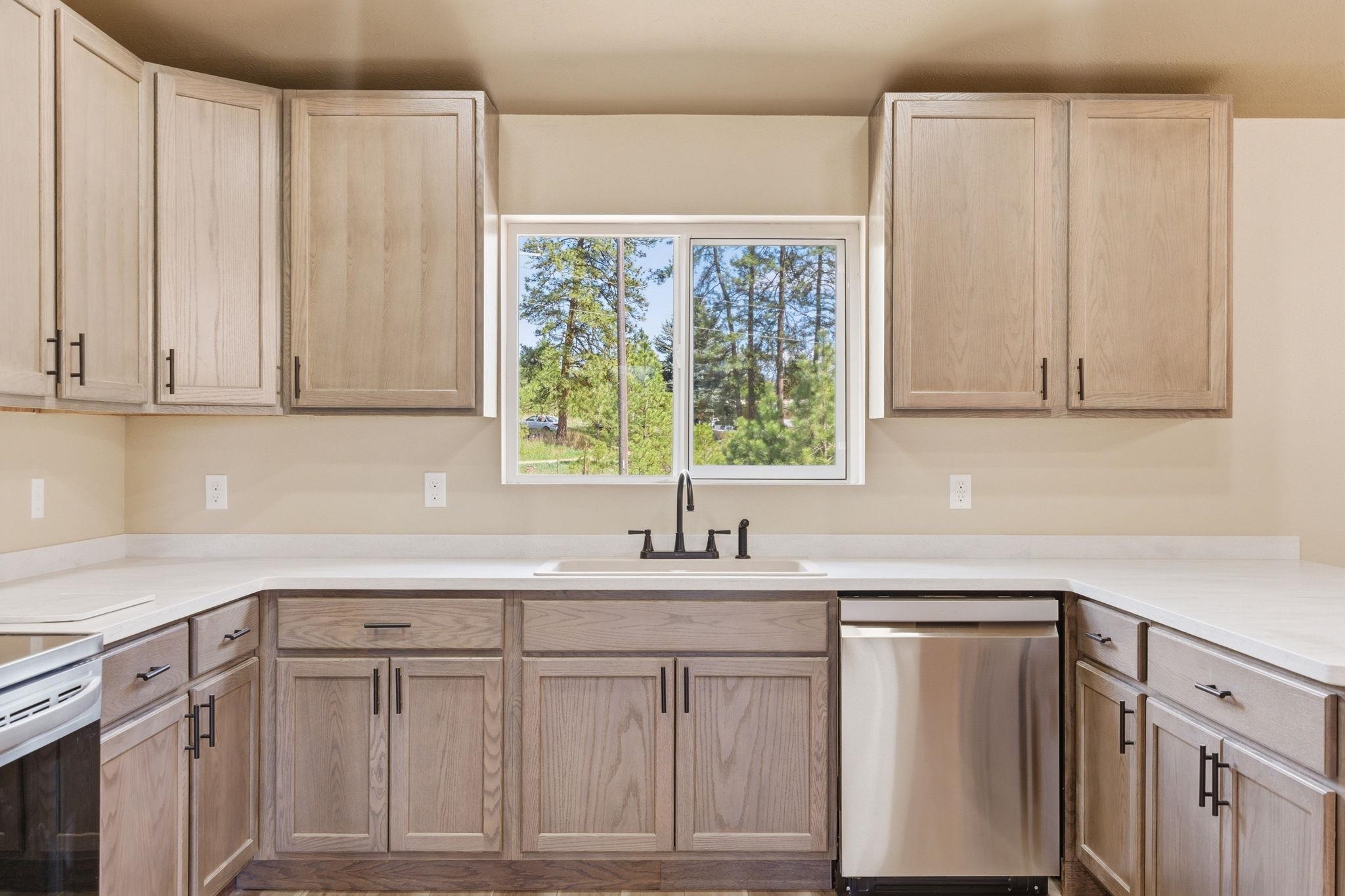 4250 Highway 231 Springdale, WA 99173 - Photo 10 of 36