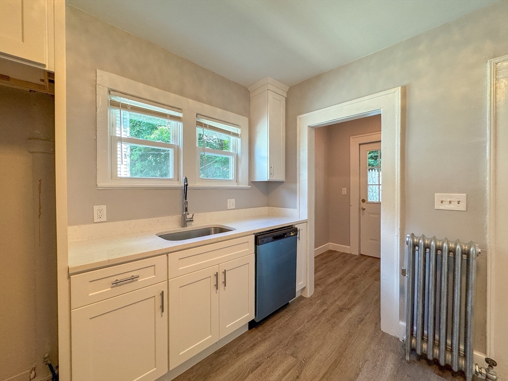 185 Leyfred Terrace Springfield, MA 01108 - Photo 10 of 35