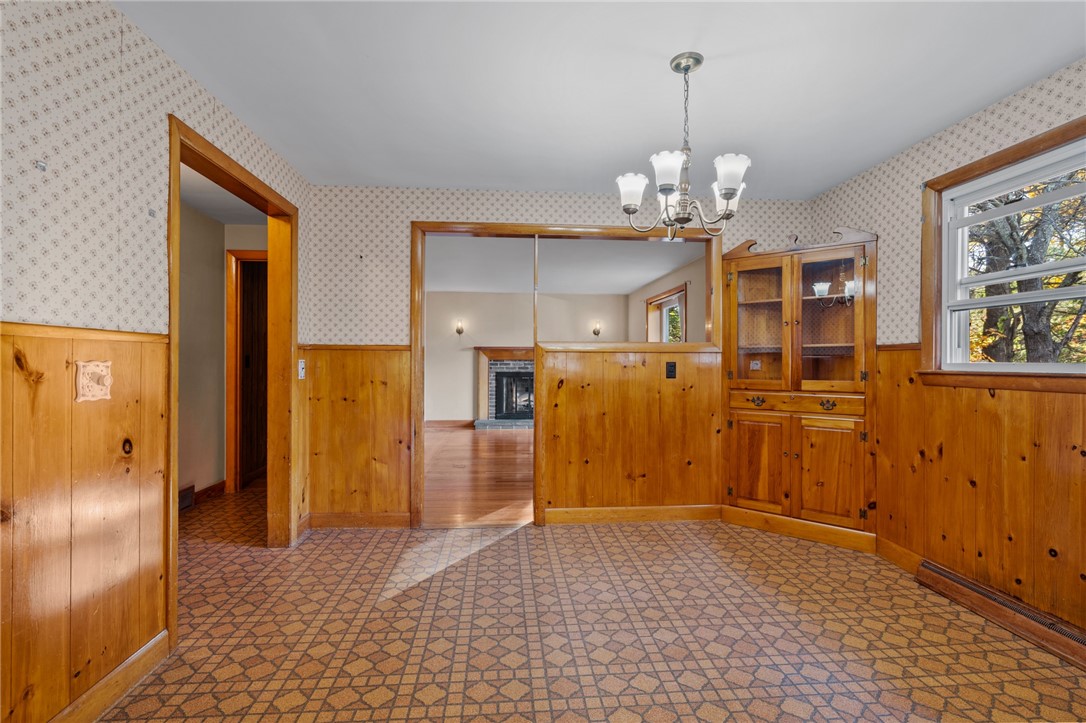 149 Stillwater Road Smithfield, RI 02917 - Photo 14 of 29