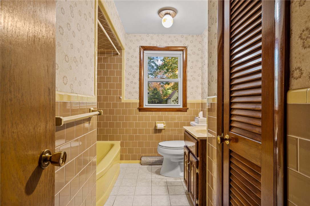 149 Stillwater Road Smithfield, RI 02917 - Photo 24 of 29