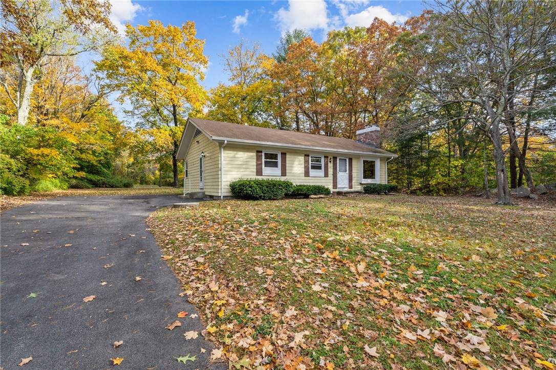 149 Stillwater Road Smithfield, RI 02917 - Photo 3 of 29