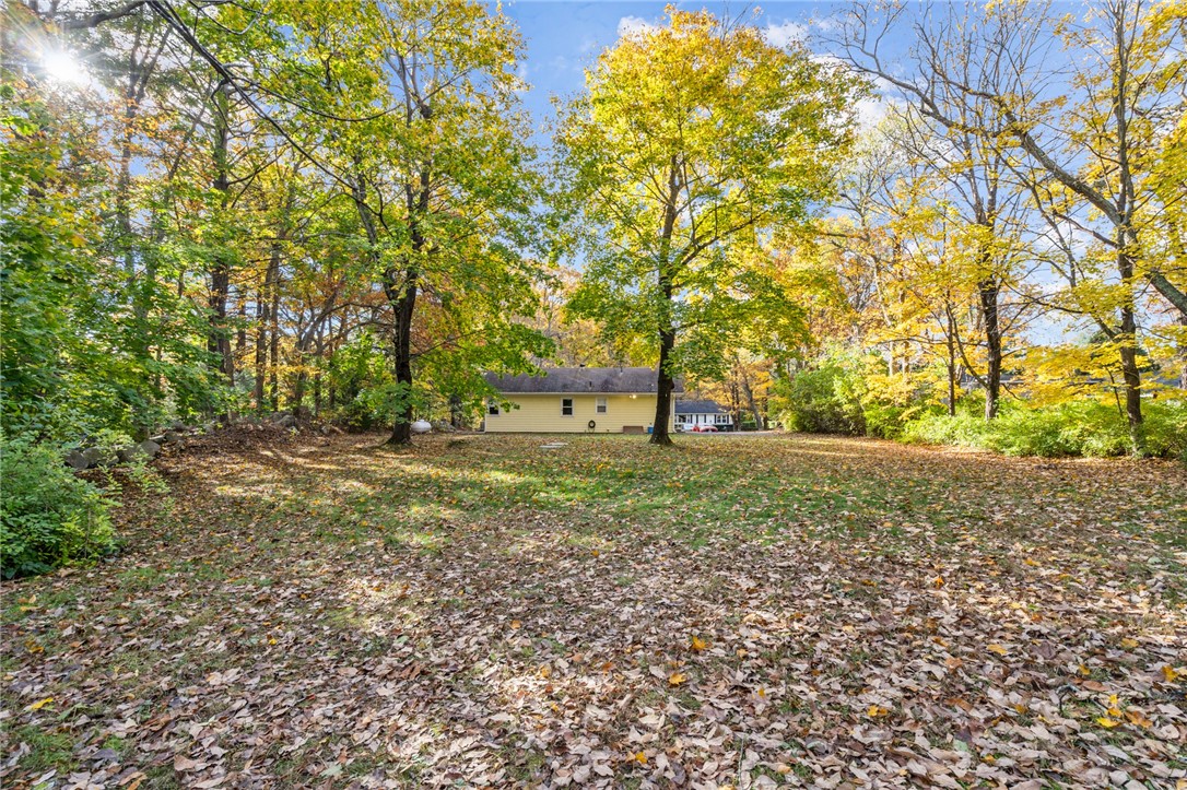 149 Stillwater Road Smithfield, RI 02917 - Photo 8 of 29