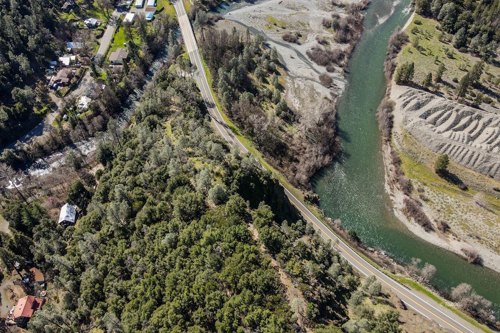 71 Gilzean Road Junction City, CA 96048 - Photo 6 of 14