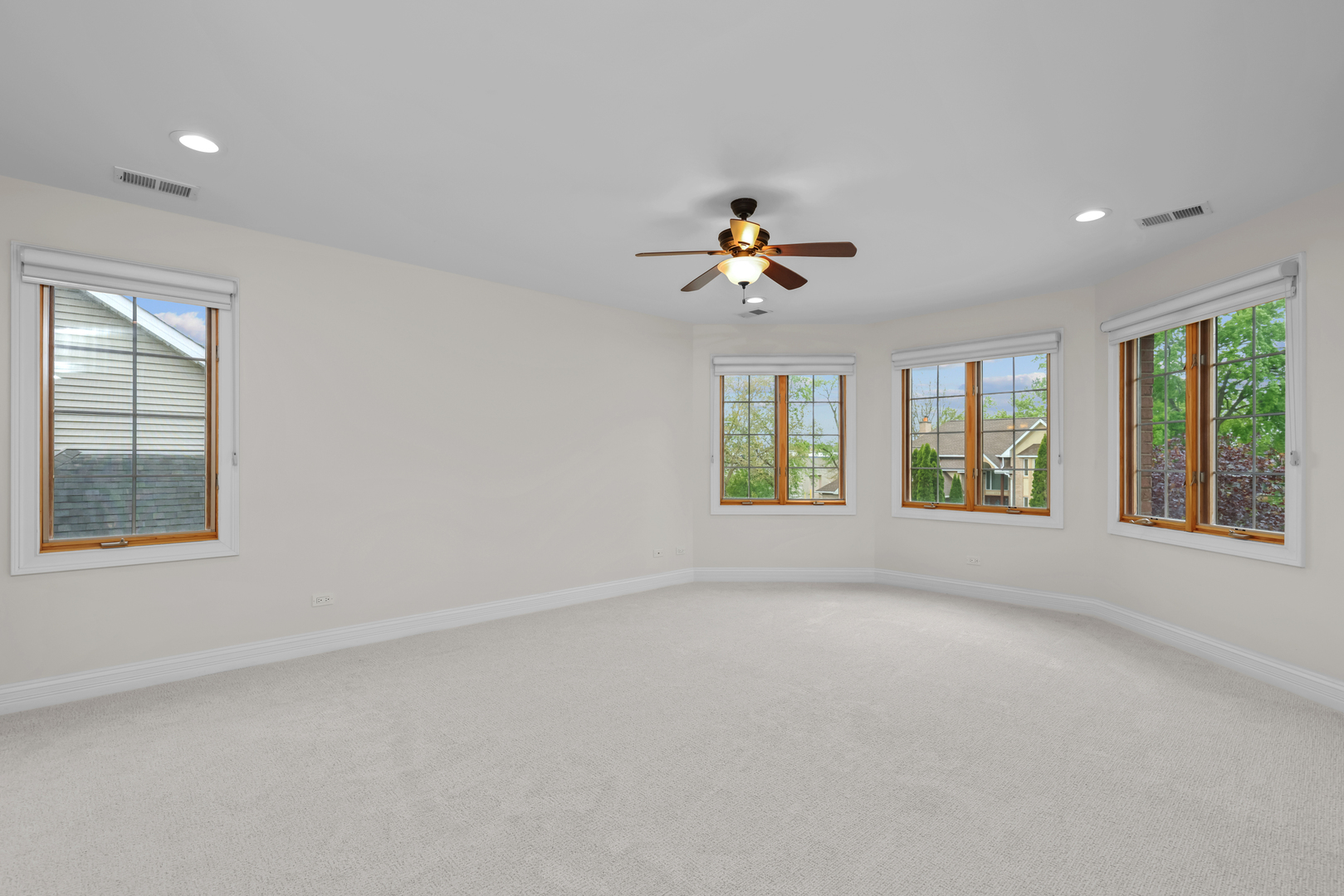 267 9th Street Wheeling, IL 60090 - Photo 21 of 42