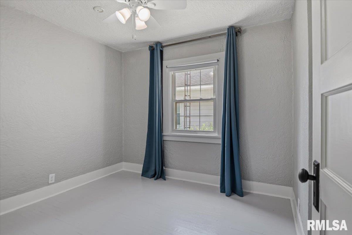 517 South Feldkamp Avenue Springfield, IL 62704 - Photo 19 of 32