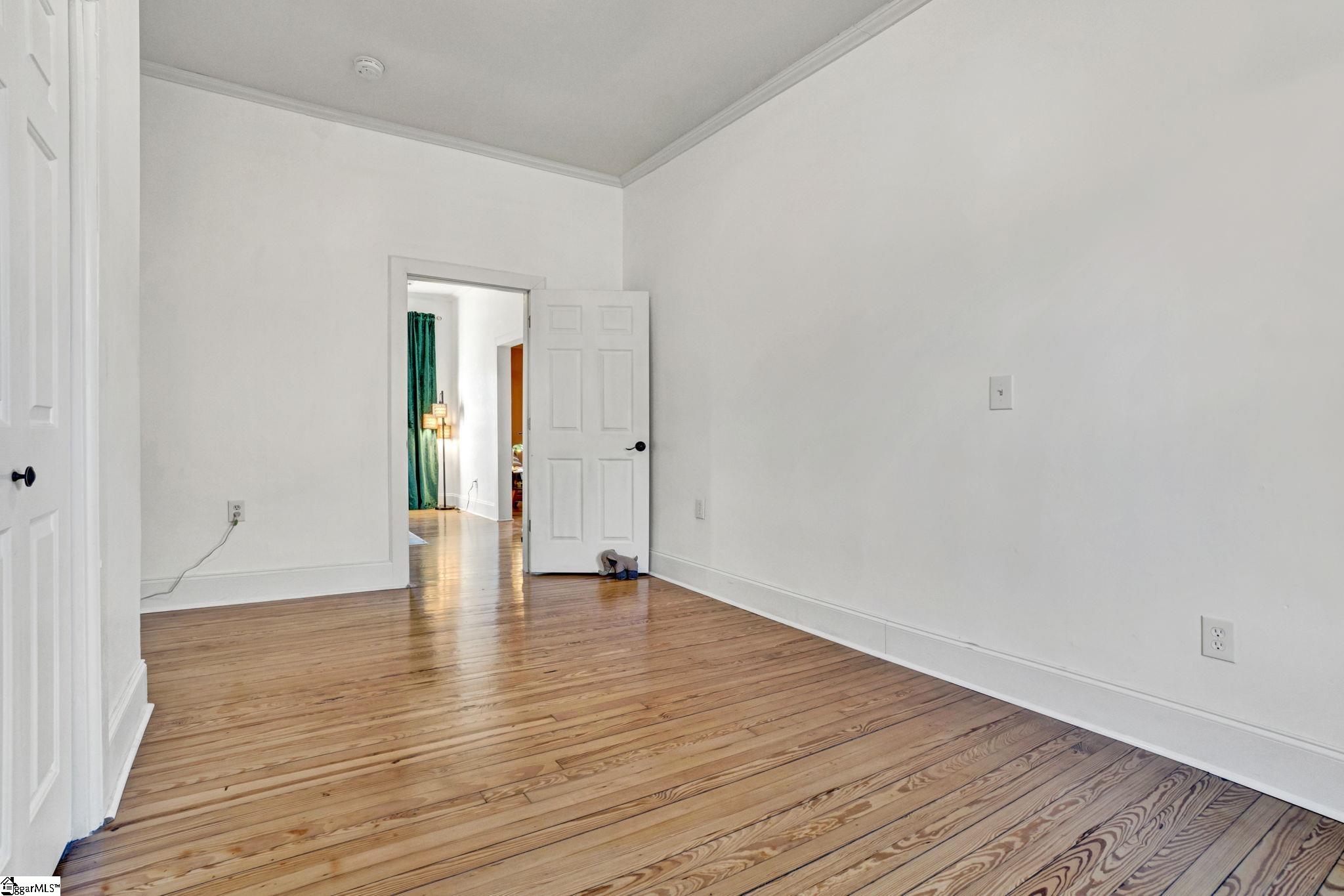 57 East 7th Street Greenville, SC 29611 - Photo 14 of 44