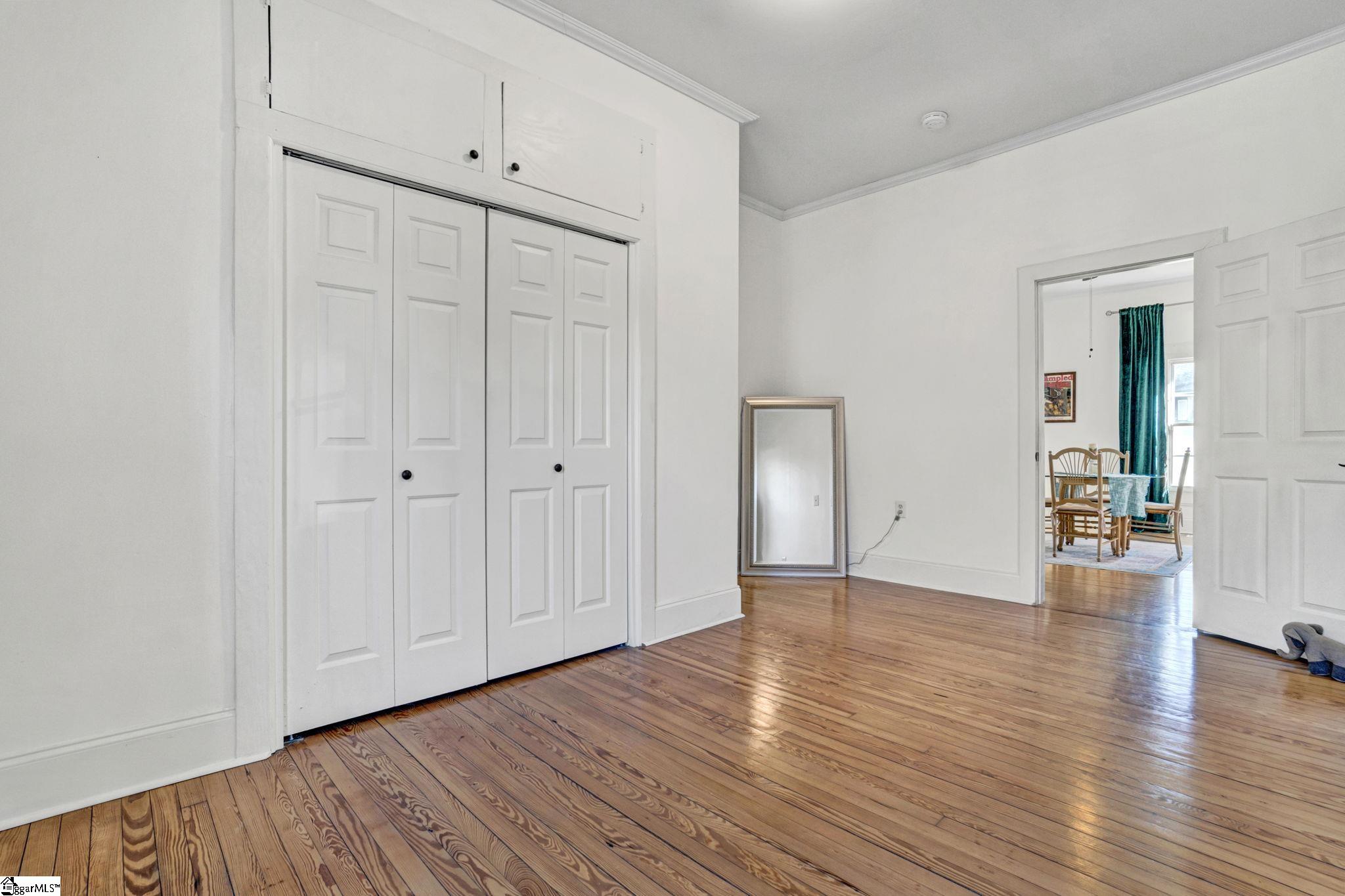 57 East 7th Street Greenville, SC 29611 - Photo 15 of 44