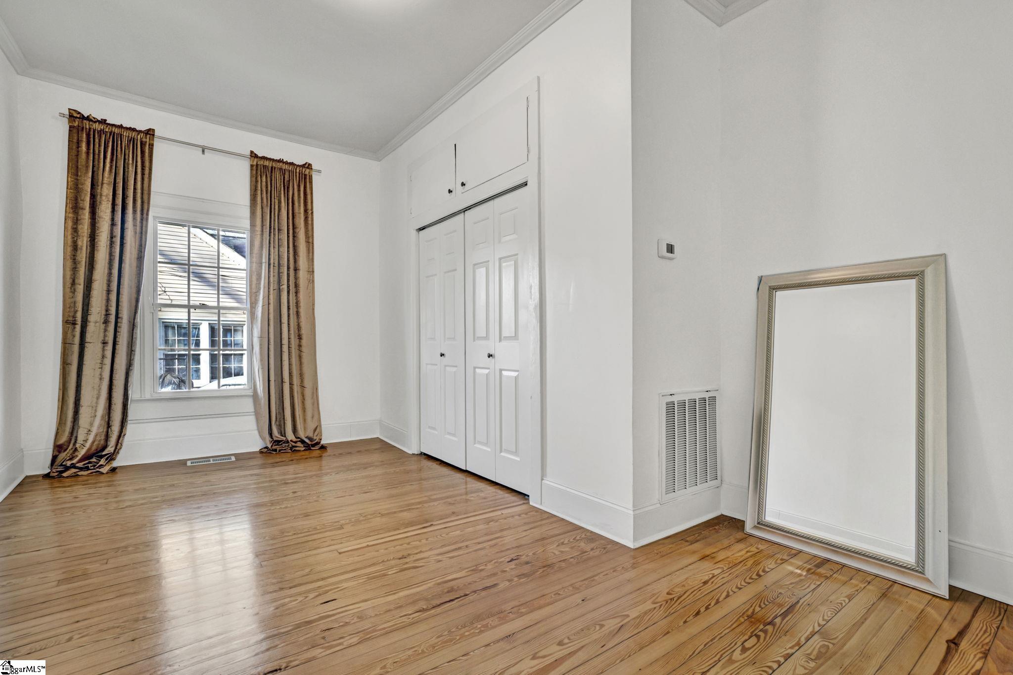 57 East 7th Street Greenville, SC 29611 - Photo 16 of 44