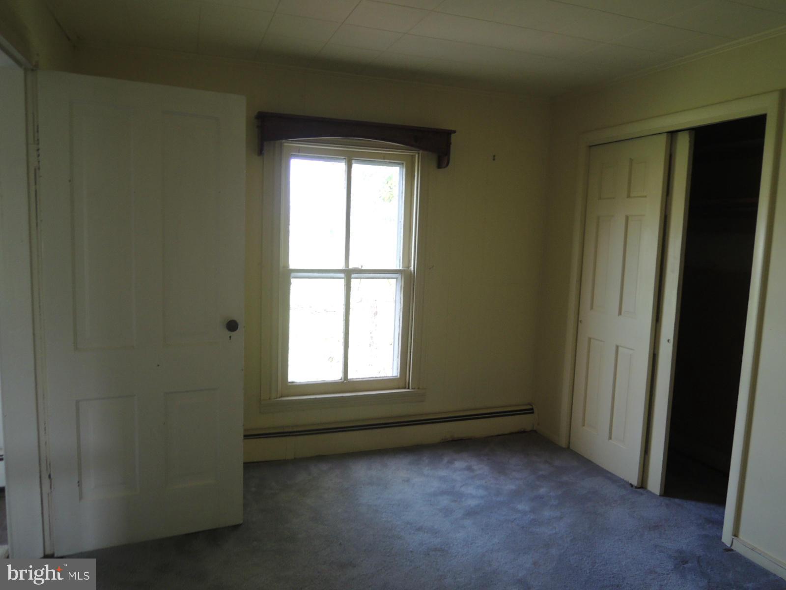 36915 Gaver Mill Road Purcellville, VA 20132 - Photo 22 of 30 Bedroom