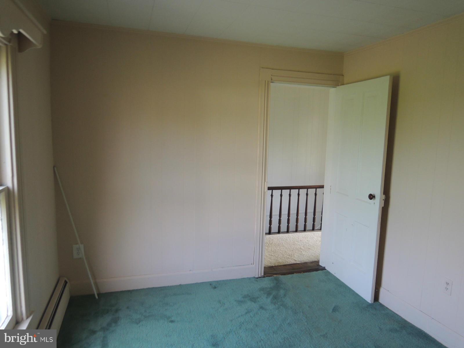 36915 Gaver Mill Road Purcellville, VA 20132 - Photo 26 of 30 Bedroom
