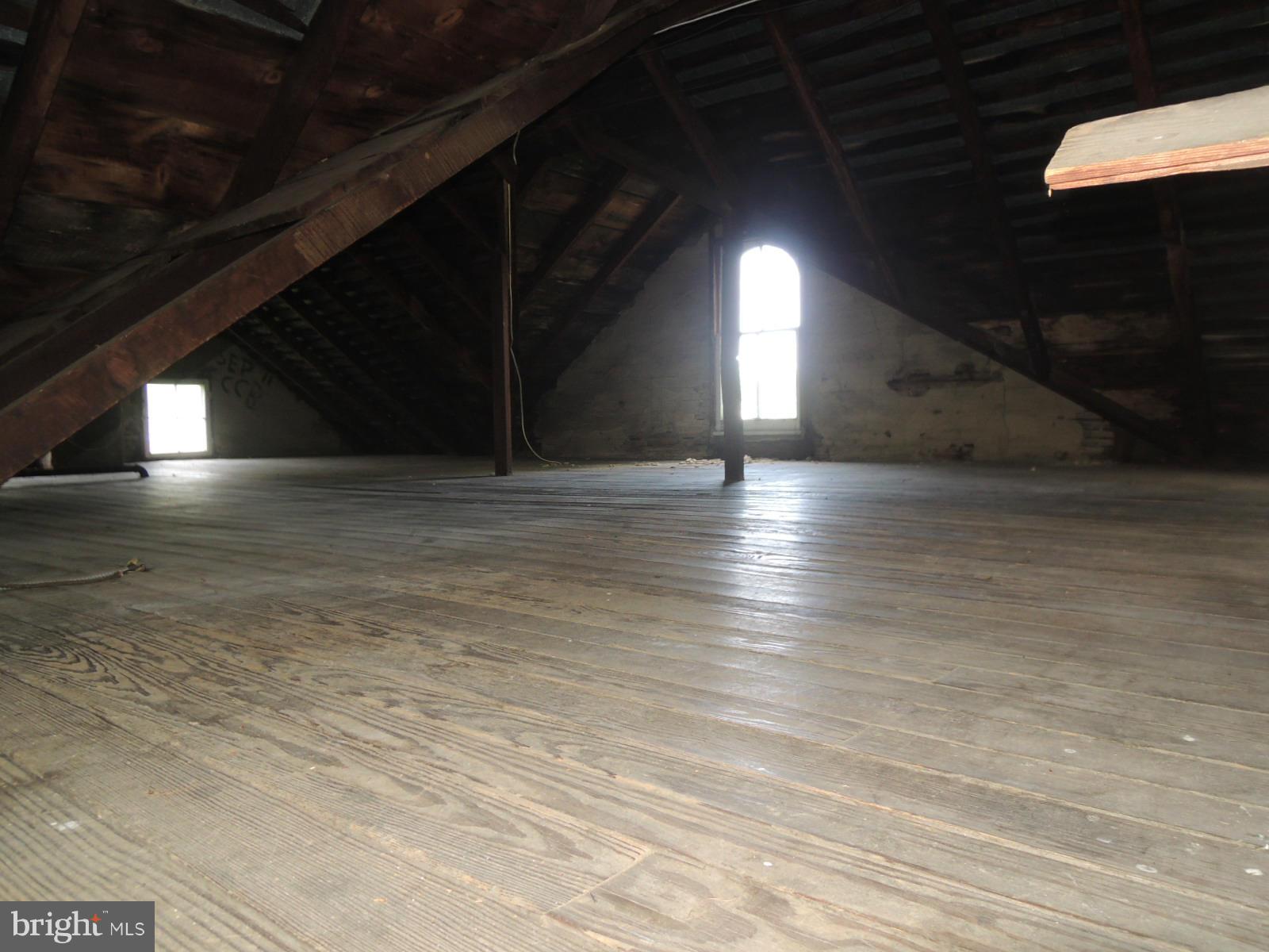 36915 Gaver Mill Road Purcellville, VA 20132 - Photo 28 of 30 Interior (General)