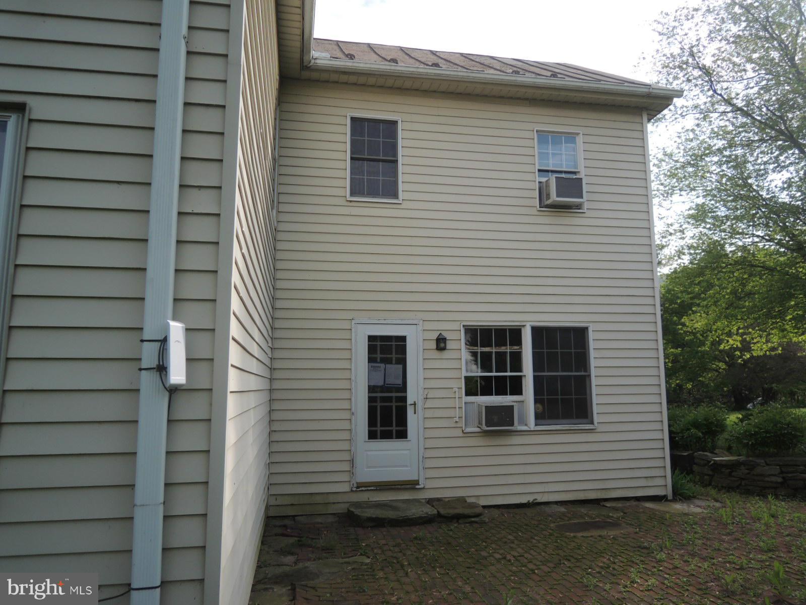 36915 Gaver Mill Road Purcellville, VA 20132 - Photo 9 of 30 Exterior (General)