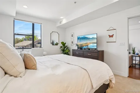 $570,000 | 360 South Lafayette Street, Unit 305, Denver, CO 80209