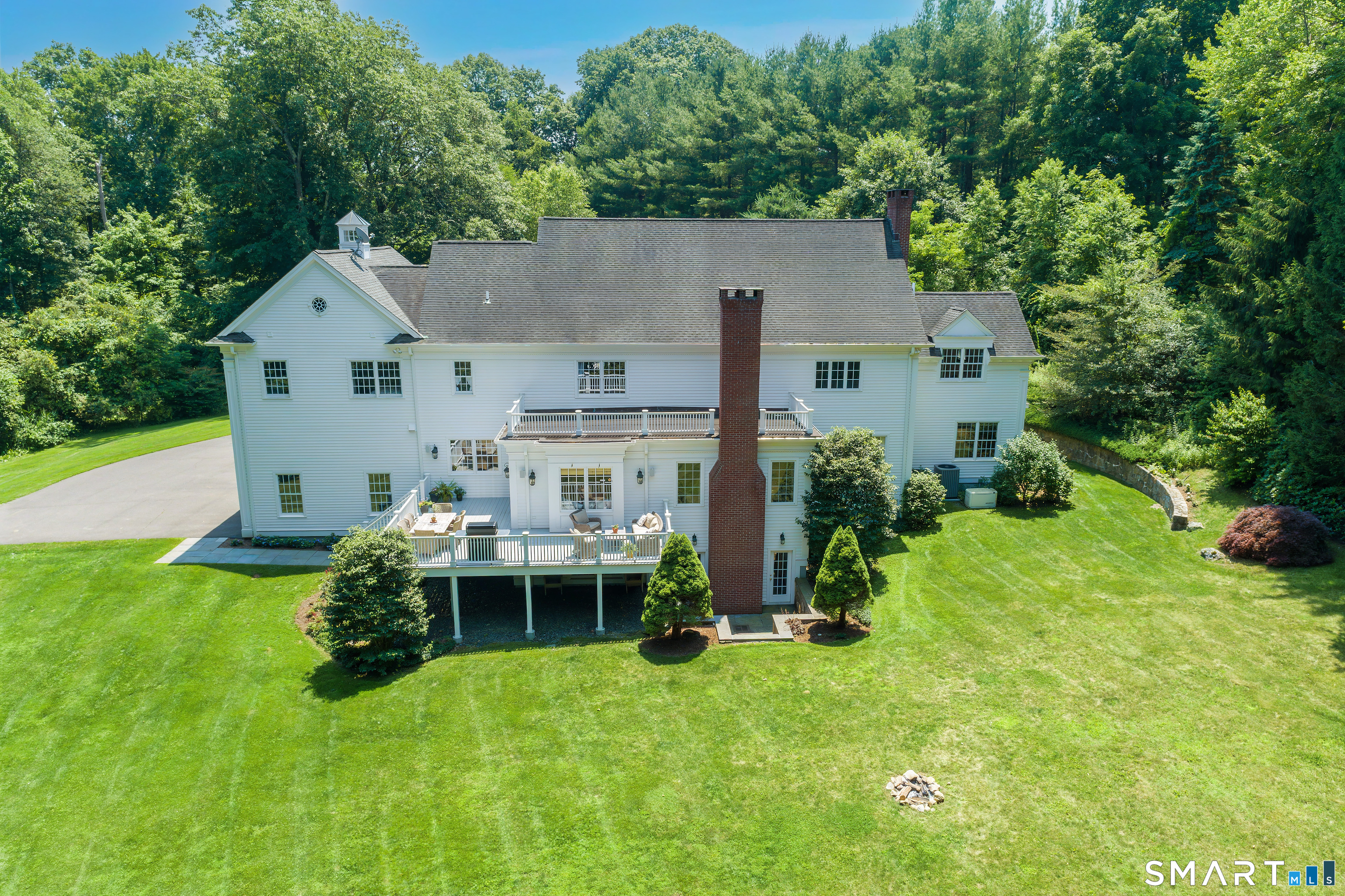 350 West Lane Ridgefield, CT 06877 - Photo 31 of 40