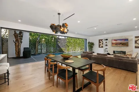 $3,999,000 | 462 North Croft Avenue, Los Angeles, CA 90048