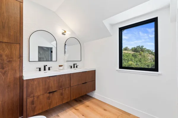 $13,800,000 | 130 Wood Road, Los Gatos, CA 95030