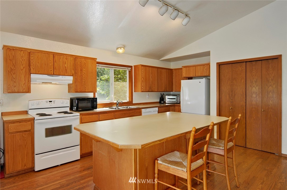 2127 Soper Hill Road Lake Stevens, WA 98258 - Photo 5 of 20