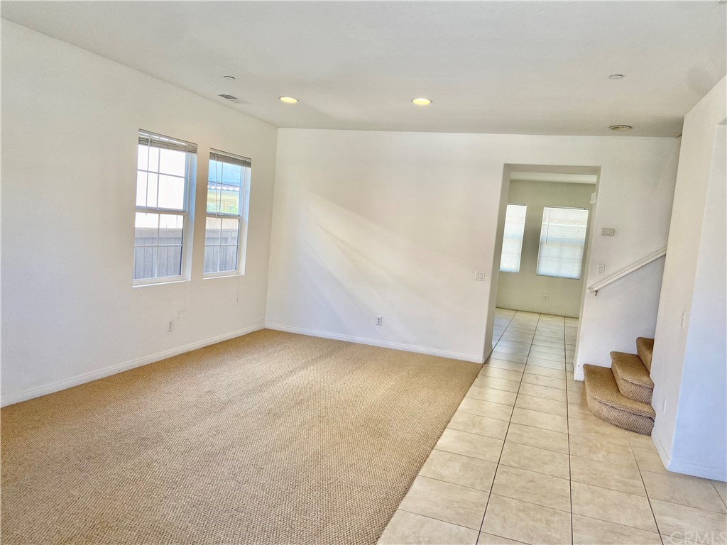 1770 Karley Way Riverside, CA 92501 - Photo 2 of 48 Living room