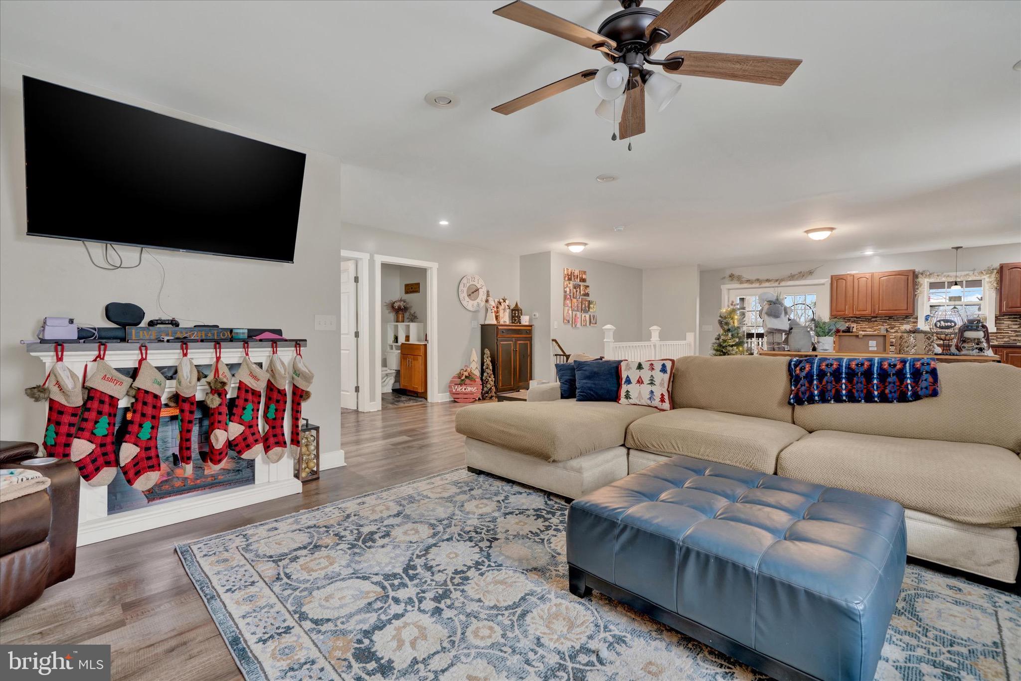 11 Hillside Drive Pine Grove, PA 17963 - Photo 9 of 40