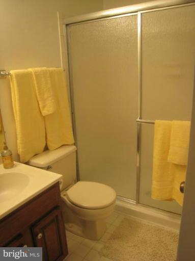 104 Aberdeen Road Rockville, MD 20850 - Photo 12 of 18 Bath