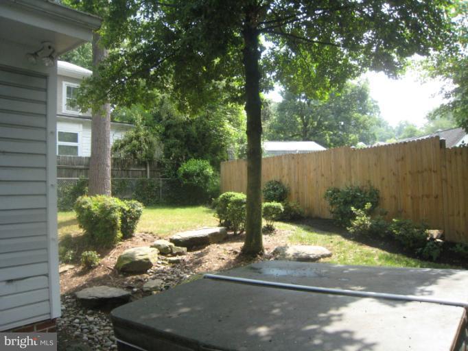 104 Aberdeen Road Rockville, MD 20850 - Photo 5 of 18 Exterior (Rear)