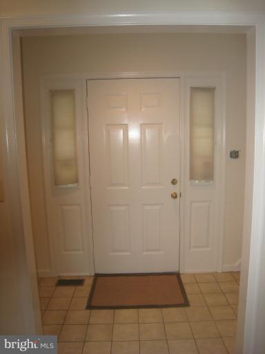 104 Aberdeen Road Rockville, MD 20850 - Photo 7 of 18 Interior (General)
