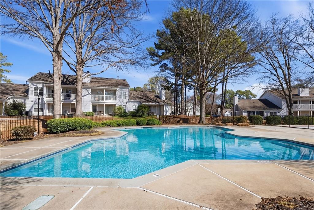 4055 Whitehall Way Alpharetta, GA 30004 - Photo 5 of 27