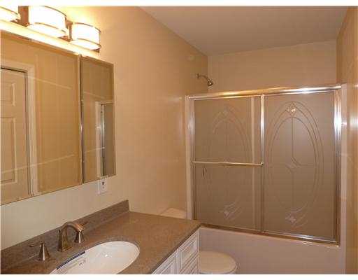 11 Viewesta Road Warwick, RI 02886 - Photo 13 of 14 Bathroom.